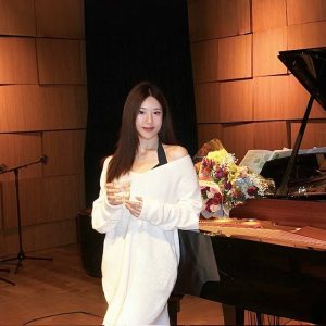 Ivy Jin_Square